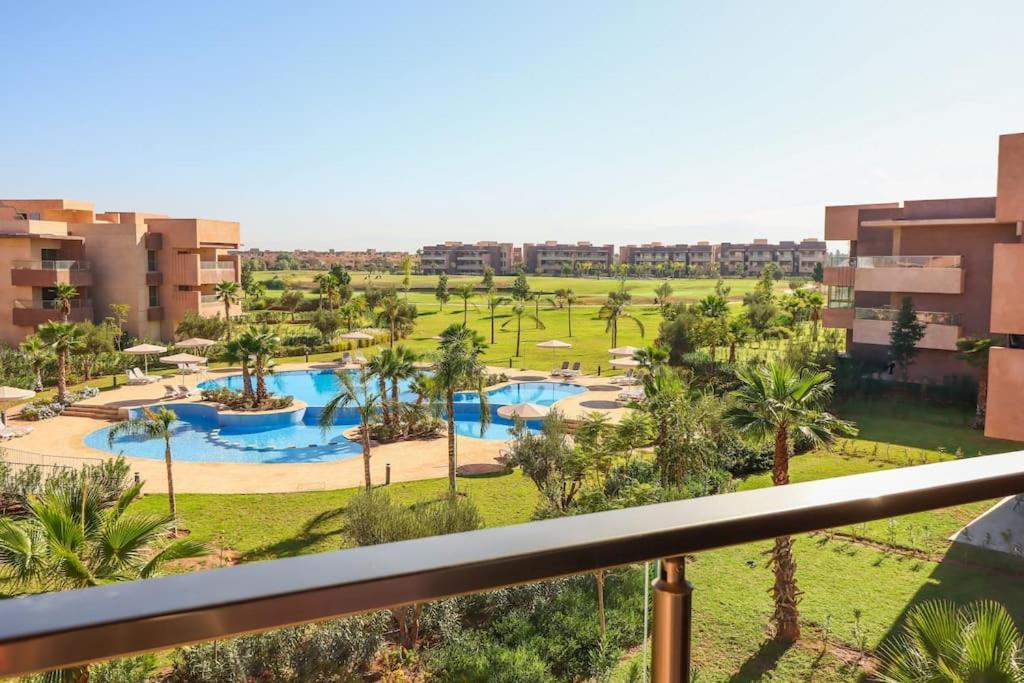 Cosy Appartemt Vue Sur Golf Et Montagne Marrakesh Exteriör bild